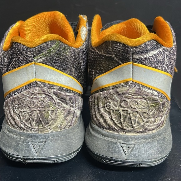 Nike Kyrie 5 Taco Camo Boys Size 7Y - Picture 4 of 12
